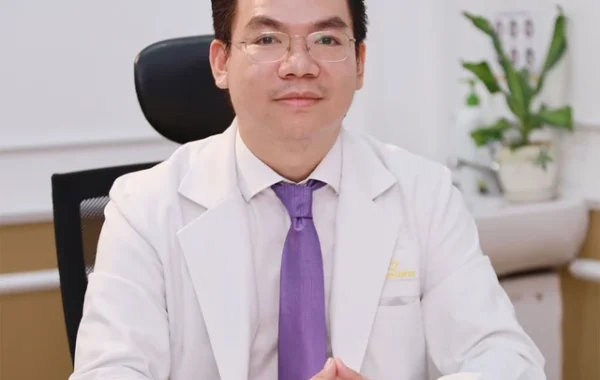 Bác sĩ Nguyễn Quốc Định – ‘Tái sinh’ mũi hỏng bằng phương pháp cấy mỡ trung bì